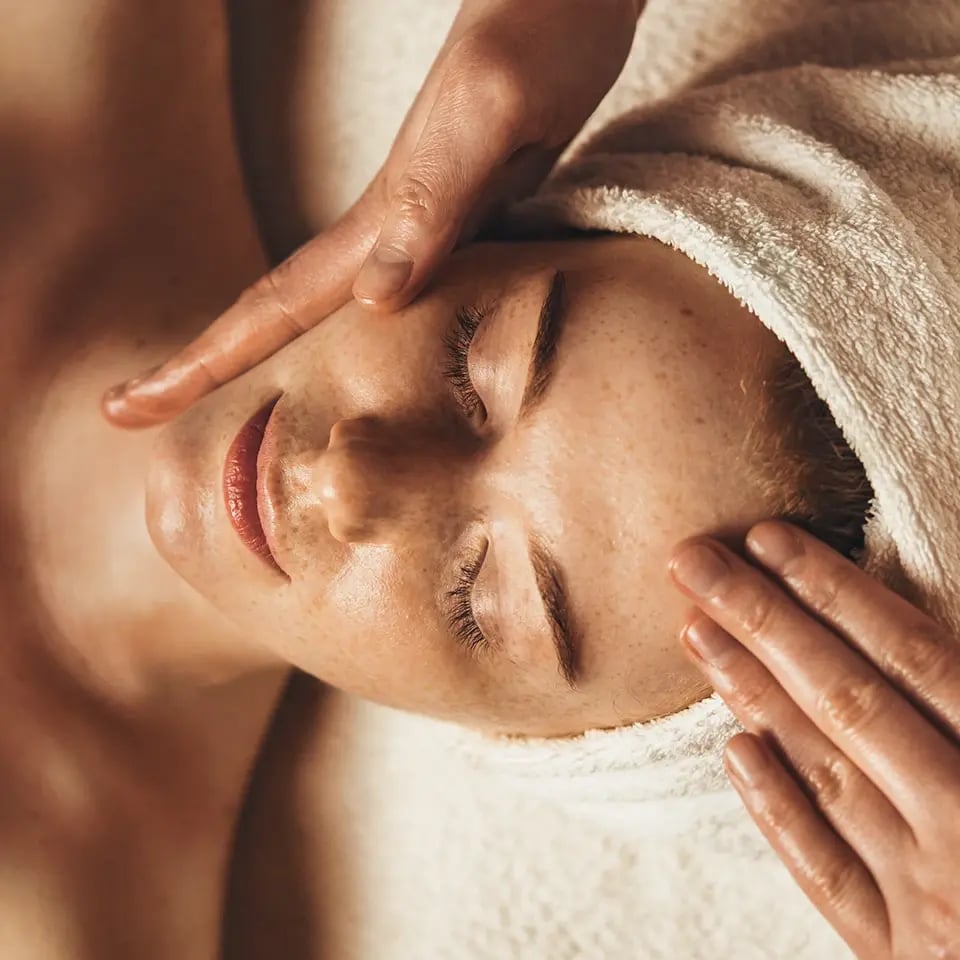 close-up of young woman getting spa_960px
