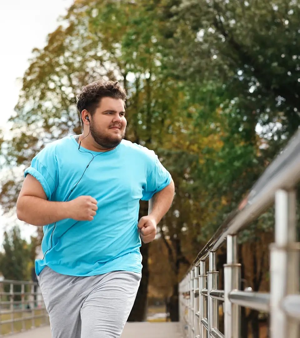 weigh-loss_overweight-man-running_960x1080